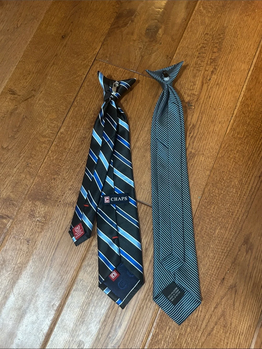 Boys set of 2 clip on ties